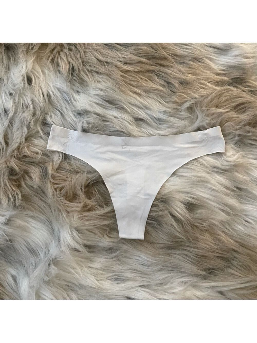 Sofie B White Seamless Thong